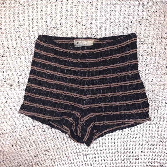 Free People Shorts - Picture 2 of 7